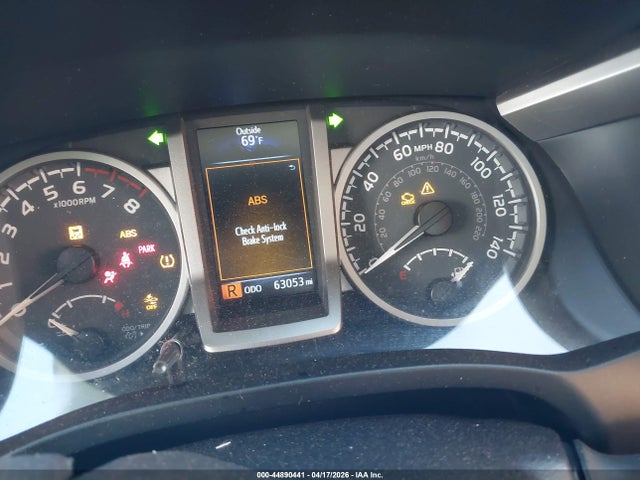 Toyota Tacoma Sr5 V6