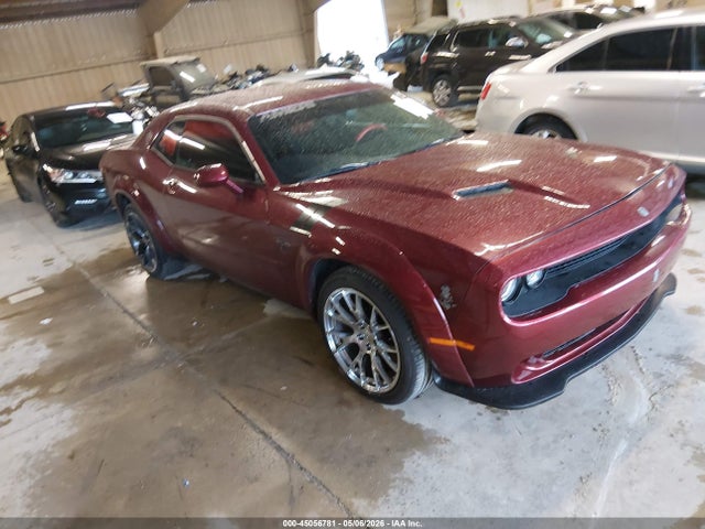 Salvage Dodge Challenger Image