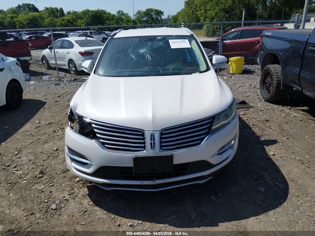 Lincoln MKC Select