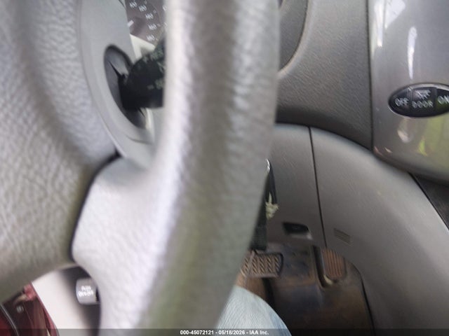 Toyota Sienna Ce