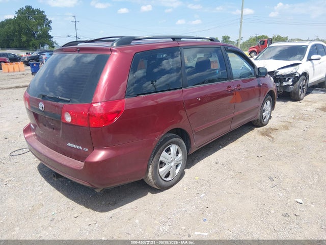 Toyota Sienna Ce