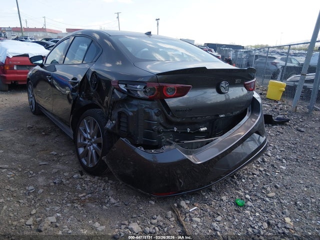 Mazda Mazda3 Premium Package