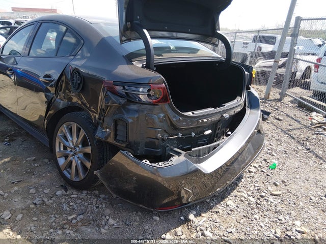 Mazda Mazda3 Premium Package