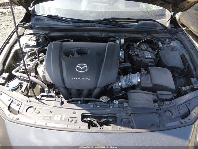 Mazda Mazda3 Premium Package