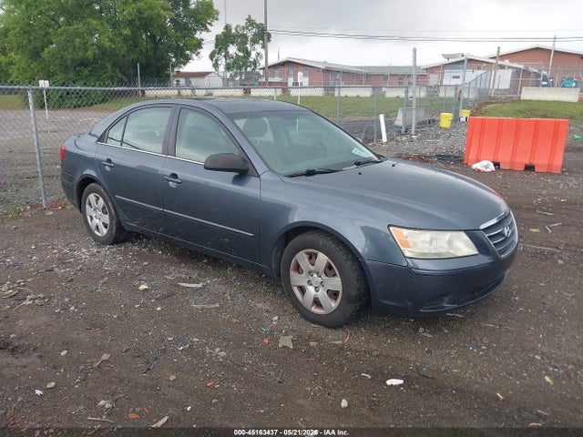 Salvage Hyundai SONATA Image