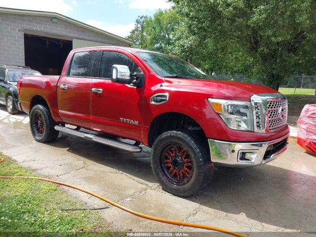 Salvage Nissan Titan Image
