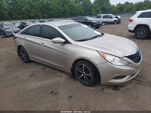 Salvage Hyundai SONATA Image