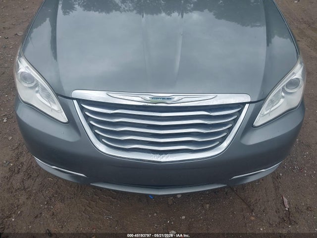 Chrysler 200 Limited