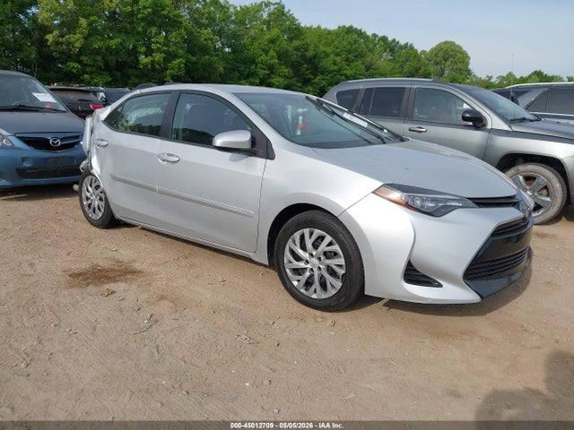 Salvage Toyota Corolla Image