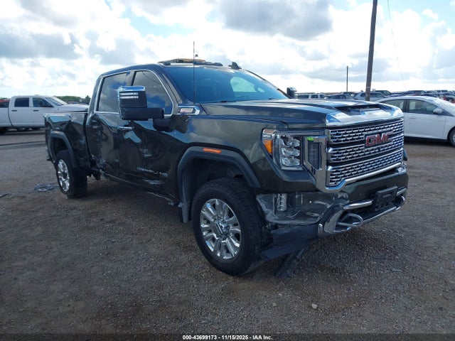 Salvage General Motors Sierra 2500HD Image