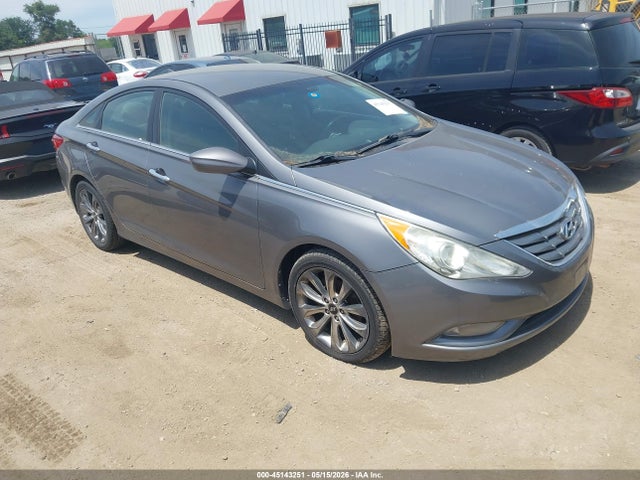 Salvage Hyundai SONATA Image