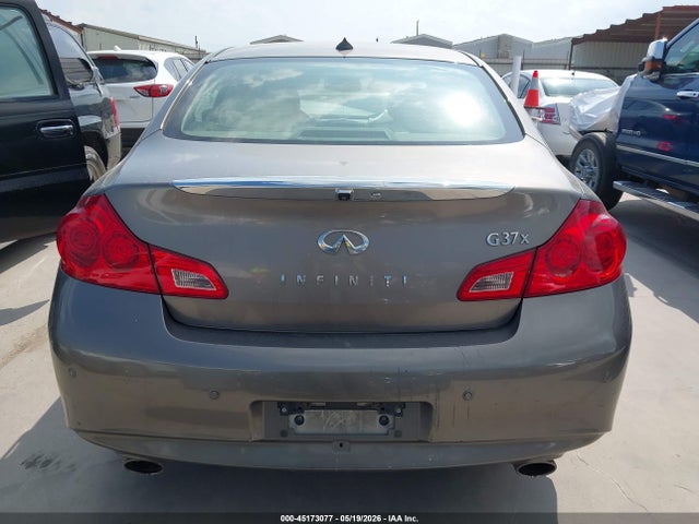 INFINITI G37x