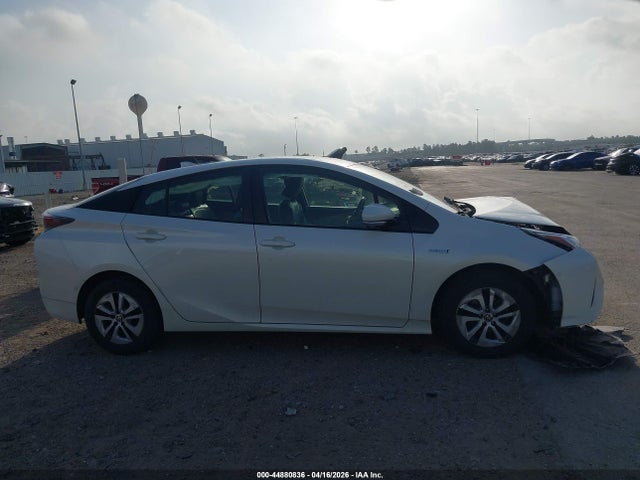 Toyota Prius Two