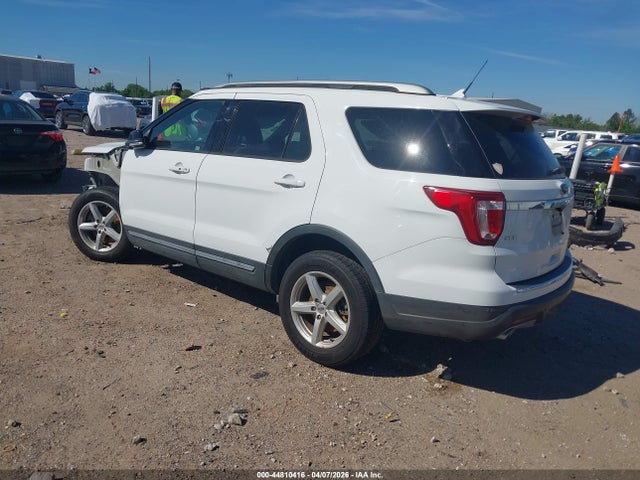 Ford Explorer Xlt