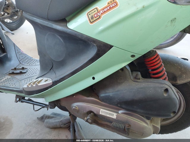Genuine Scooter Co. Buddy 125
