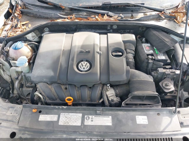Volkswagen Passat 2.5l Se