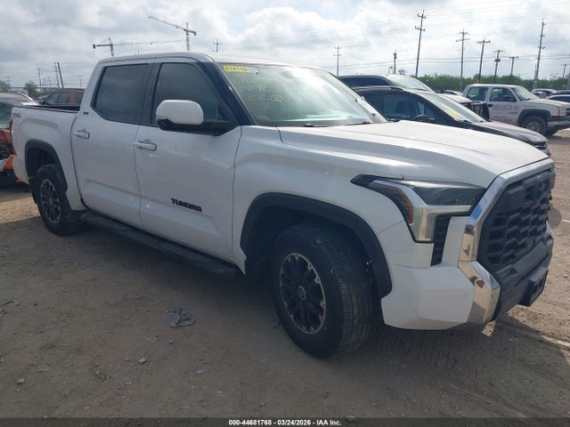 Salvage Toyota Tundra Image