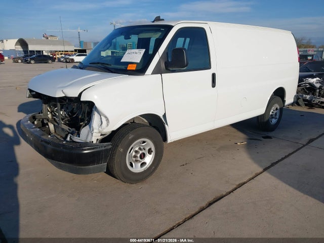 GMC Savana Rwd 2500 Regular Wheelbase Work Van