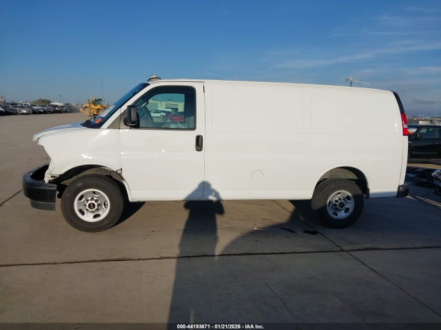 GMC Savana Rwd 2500 Regular Wheelbase Work Van
