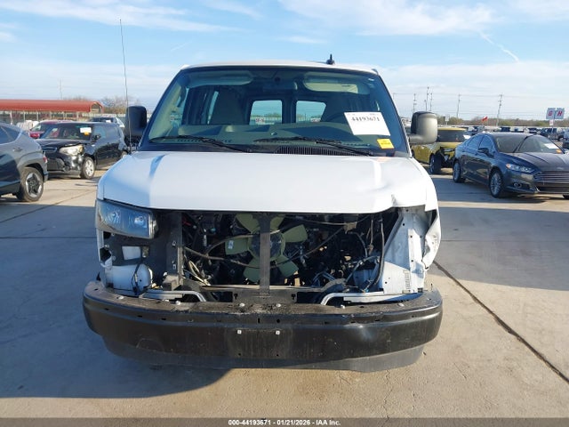 GMC Savana Rwd 2500 Regular Wheelbase Work Van