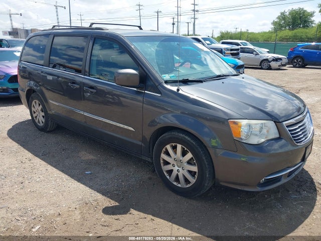 Salvage Chrysler Town & Country Image