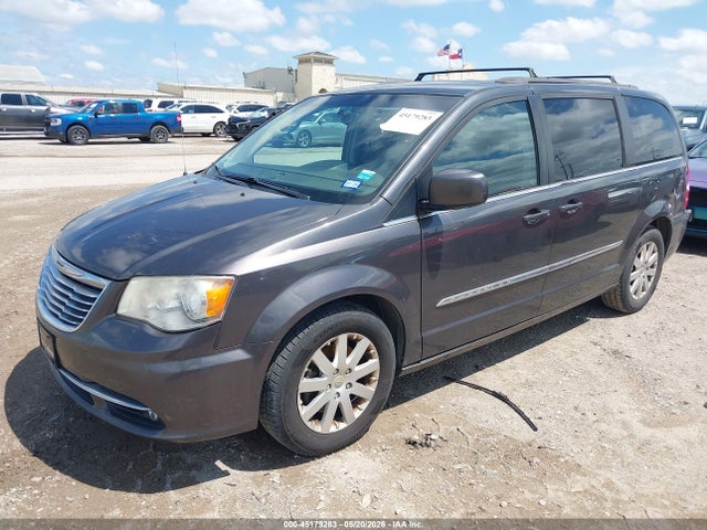 Chrysler Town & Country Touring