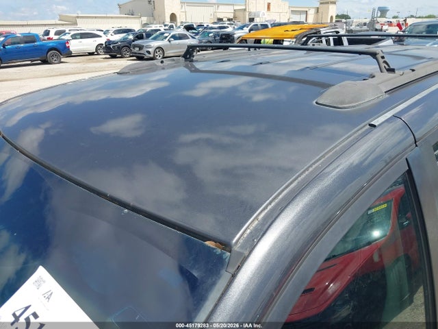 Chrysler Town & Country Touring