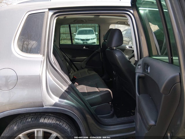 Volkswagen Tiguan Sel