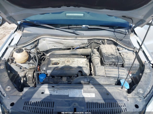 Volkswagen Tiguan S