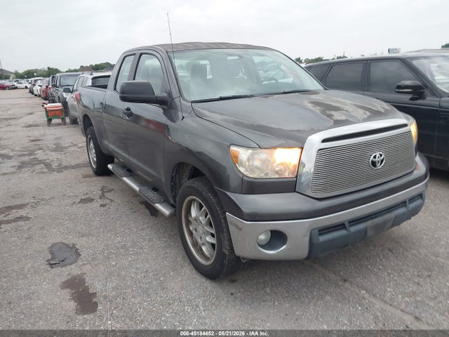 Salvage Toyota Tundra Image