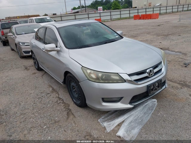Salvage Honda Accord Image