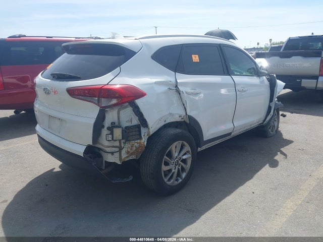 Hyundai TUCSON Se Plus