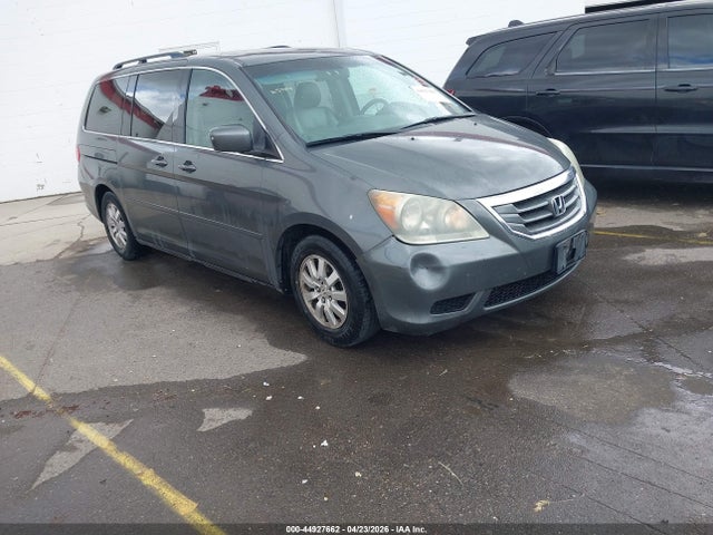 Salvage Honda Odyssey Image