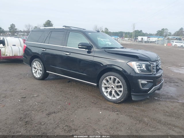 Salvage Ford Expedition Image