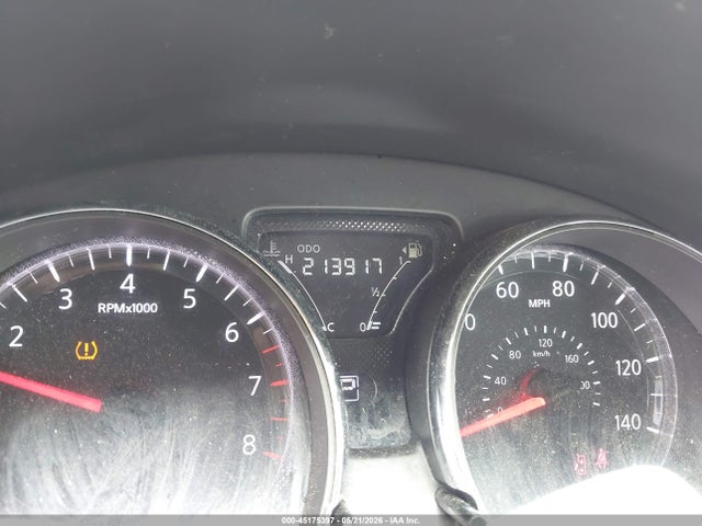 Nissan Versa 1.6 Sv