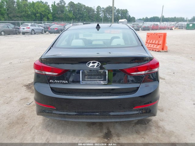 Hyundai ELANTRA Sel