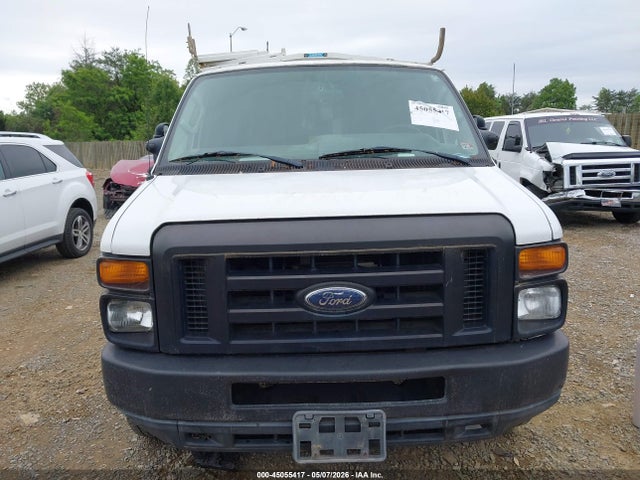 Ford E-150 Commercial