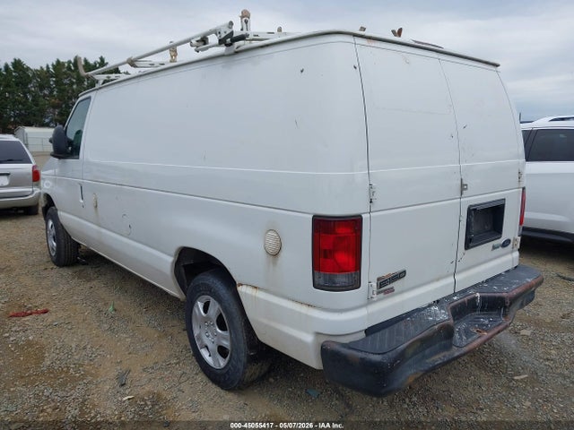 Ford E-150 Commercial