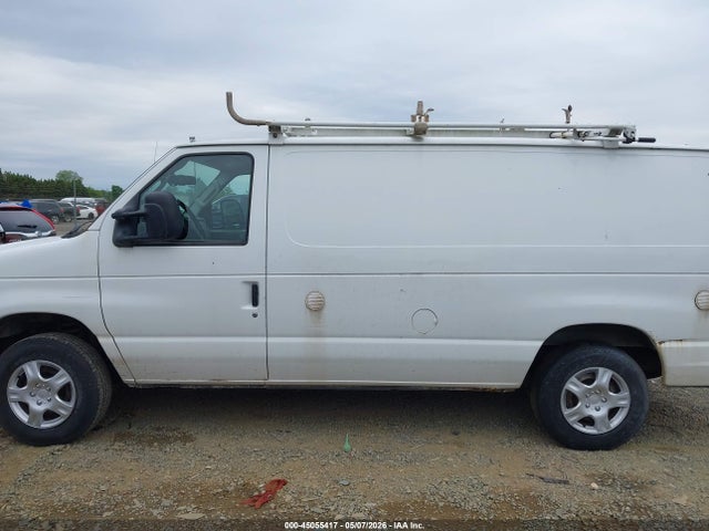 Ford E-150 Commercial