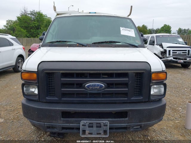 Ford E-150 Commercial