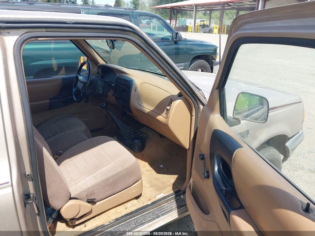 Ford Ranger Super Cab