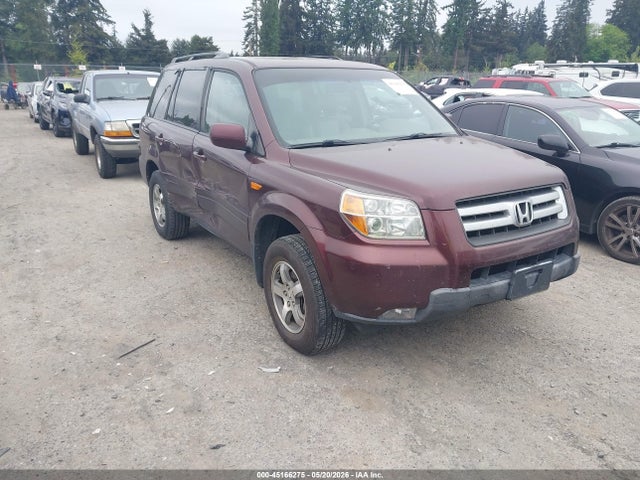 Salvage Honda Pilot Image