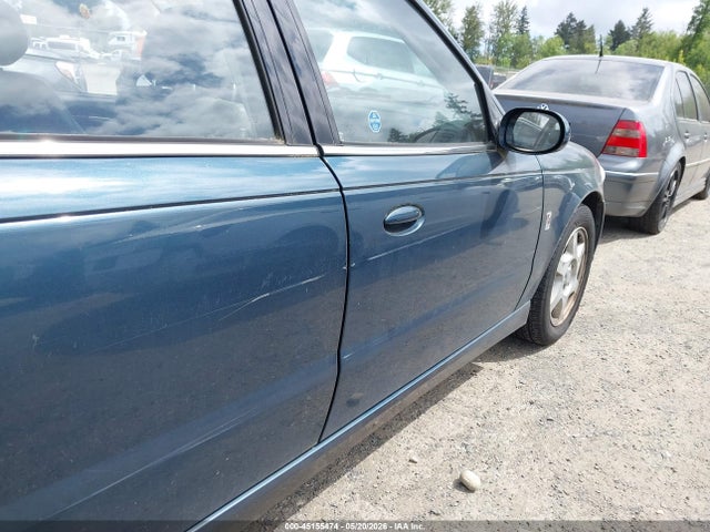 Saturn L-Series L200