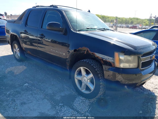 Salvage Chevrolet Avalanche 1500 Image