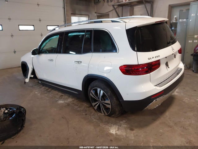 Mercedes-Benz GLB 4matic