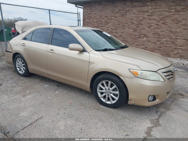 Salvage Toyota Camry Image