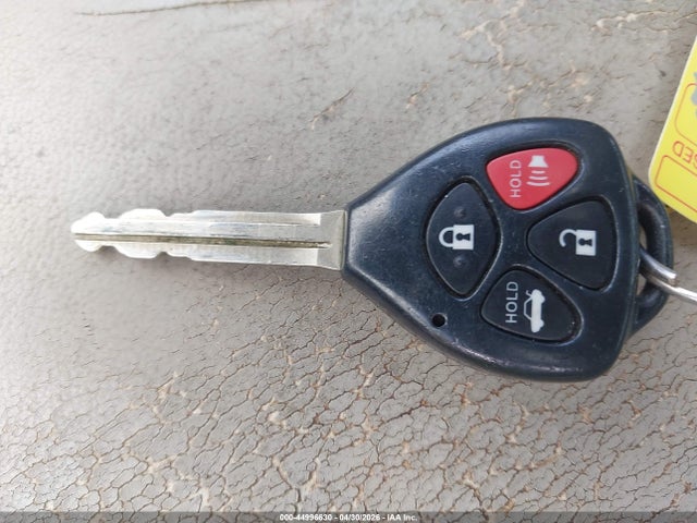 Toyota Camry Xle V6