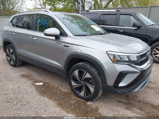 Salvage Volkswagen Taos Image