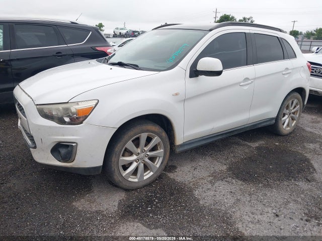 Mitsubishi Outlander Se