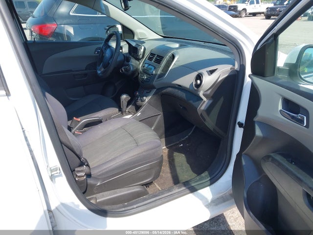 Chevrolet Sonic Lt Auto